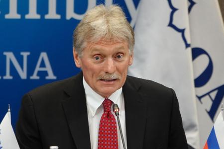 Kremlsprecher Dmitri Peskow warnt inzwischen fast täglich vor der möglichen Lieferung von US-Waffen vom Typ Tomahawk an die Ukraine. (Archivbild)