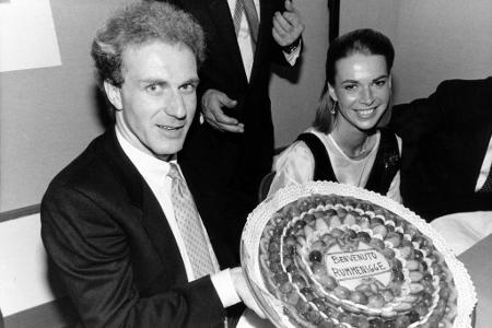 Benvenuto Rummenigge - Nach zehn erfolgreichen Jahren bei den Bayern sucht Rummenigge 1984 noch einmal eine neue Herausforderung: Er wechselt in die italienische Serie A zu Inter. Zu dieser Zeit ist er vielleicht das größte Aushängeschild des deutschen Fußballs überhaupt. Sein Wechsel nach Italien macht ihn endgültig zum Weltstar.