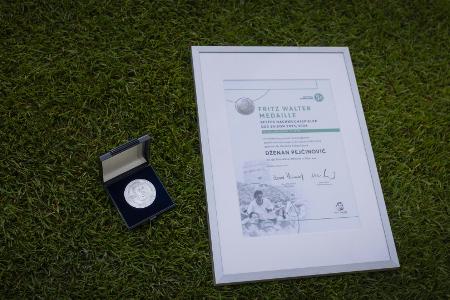 Zwölf Nachwuchsspieler mit Fritz-Walter-Medaillen ausgezeichnet