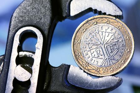 S&P senkt Einstufung: Frankreich drohen höhere Zinszahlungen