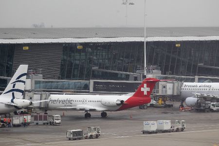Flugzeug, aus dem Diamanten gestohlen wurden auf dem Flughafen