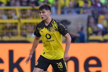 Aaron Anselmino (ab 85.) - ohne Bewertung - Bekam in der Schlussphase ein paar Einsatzminuten, betrieb aber keine Eigenwerbung mehr. Verlor vor dem späten Gegentor das entscheidende Kopfballduell.