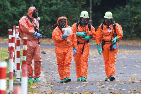 Zahlreiche Feuerwehrkräfte waren im Einsatz.