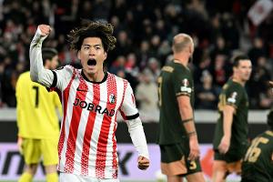 Grifo und Suzuki brillieren: Freiburg schlägt Utrecht