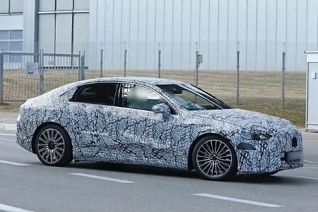 Erlkönig Mercedes C-Klasse EQ