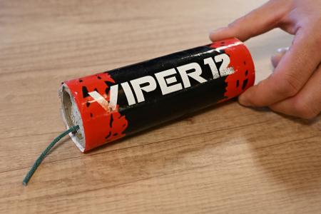 Auch solche Knallkörper setzen kriminelle Banden ein.