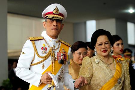 Sirikit war im Volk äußerst populär und als Wohltäterin bekannt. (Archivbild)