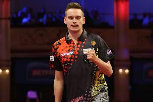 Darts-EM: Pietreczko erreicht Viertelfinale in Dortmund