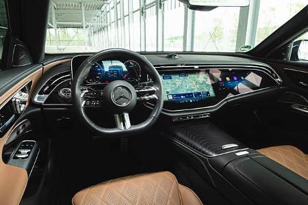 Mercedes E-Klasse T, Cockpit