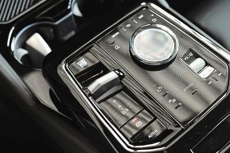 BMW 5 Touring, Mittelkonsole