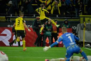 Dortmunds Helden Beier "qualmt der Kopf" vor Gratulanten