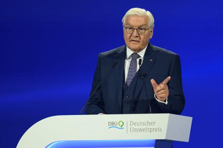 Bundespräsident Steinmeier mahnt, den Klimaschutz nicht zu vergessen.