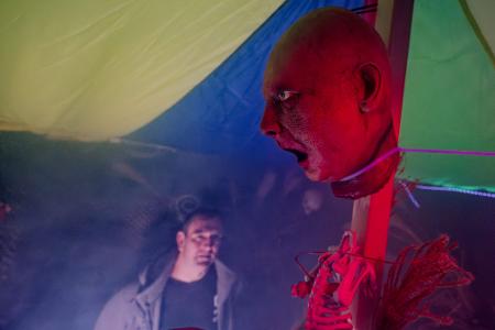 Sven Wagner baut sein Duisburger Reihenhaus jedes Jahr für einen Abend zu seiner Grusel-Atraktion um. 