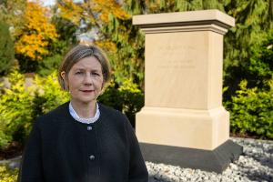 Für Maike Kohl-Richter "war immer klar, dass das Grab letztlich Denkmalcharakter haben muss".