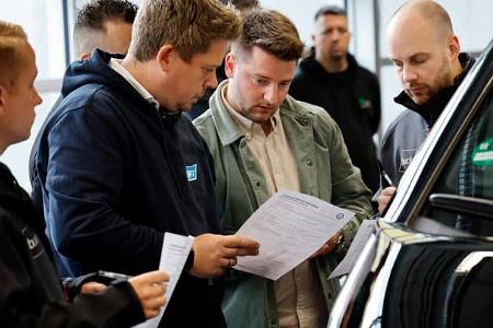 10/2025 Kia PV5 Transporter Guiness Weltrekord Reichweite