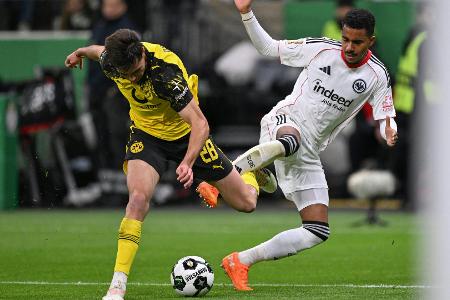 Im Elfmeterschießen: BVB setzt sich in Frankfurt durch