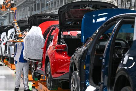Die Produktion bei VW läuft auch nächste Woche weiter. (Archivbild)