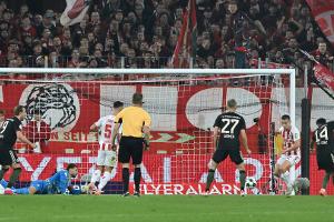 "Ein bisschen amateurhaft": Fehlender VAR sorgt für Kritik