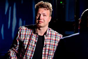 Der belarussische Blogger Roman Protassewitsch soll schon bei seiner Festnahme in einem in Minsk zur Landung gezwungenen Flugzeug für den Geheimdienst seiner Heimat gearbeitet haben. (Archivbild)