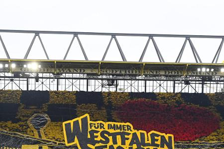 Bundesliga: Borussia Dortmund - Union Berlin - Am 27. Spieltag der Saison 2022/23 feiern die BVB-Fans ihr Wohnzimmer: 'Für immer Westfalenstadion' heißt es.