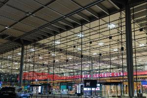 Der Flugverkehr wurde nach der Sichtung für knapp zwei Stunden eingestellt. 