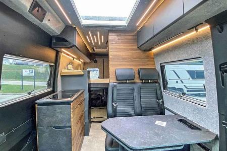 f_Allradsprinter_Adria2