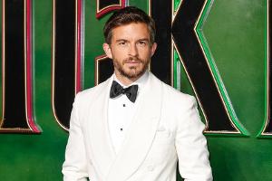 "Bridgerton"-Star Jonathan Bailey ist "Sexiest Man Alive 2025"