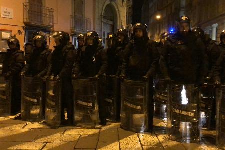 In Neapel: Scharfe Sicherheitsmaßnahmen vor Eintracht-Gastspiel