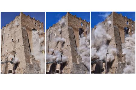 Mehrere Bauarbeiter wurden unter den Trümmern verschüttet.