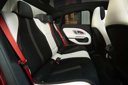 Mercedes CLA C 174 Elektro-Version EQ Technologie