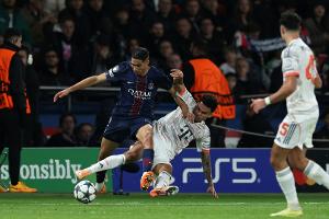 "Südamerikanische Doppelgrätsche": Rot für Díaz "zwingend"