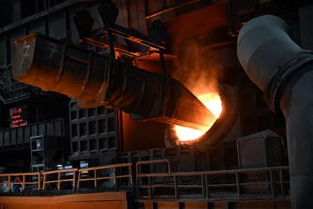  Die Lösungen für die Stahlindustrie liegen aus Sicht der IG Metall auf dem Tisch. (Archivbild) 