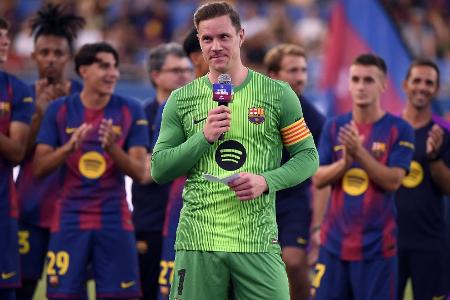 Ter Stegen nach Rücken-OP wieder auf dem Platz