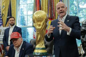 Premiere in Washington: Infantino ruft Friedenspreis ins Leben