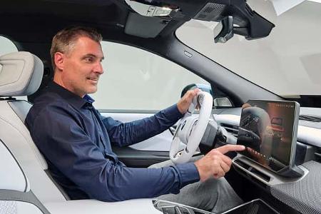 9/2025, BMW iX3 xDrive 50 2026