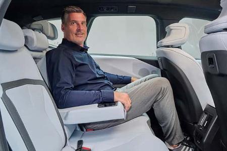 9/2025, BMW iX3 xDrive 50 2026