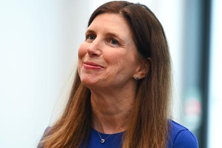 Wehrt sich seit Monaten gegen Begehrlichkeiten der Unicredit: Commerzbank-Chefin Bettina Orlopp. (Archivbild)