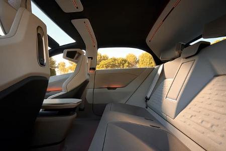 Toyota Corolla Concept Tokio 2025