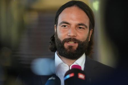 Blocks Verteidiger Ingo Bott hatte mit der Vorsitzenden Richterin wieder einen Schlagabtausch.