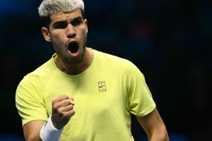 Alcaraz bleibt Weltranglistenerster - de Minaur im Halbfinale