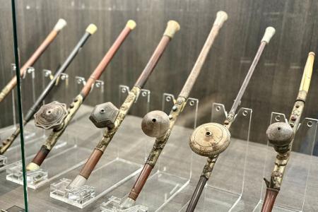 Opium-Pfeifen gehörten früher zum Goldenen Dreieck dazu – heute sind sie in Museen ausgestellt.