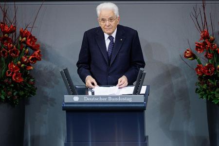 Italiens Präsident Mattarella plädiert zum Volkstrauertag für eine Stärkung des Multilateralismus
