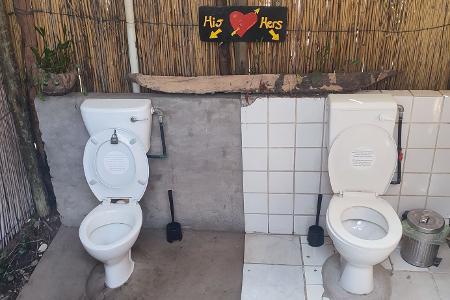 Im Ngepi-Camp in Namibia gibt es viele kuriose Toiletten, zur Freude der Touristen. (Archivbild)