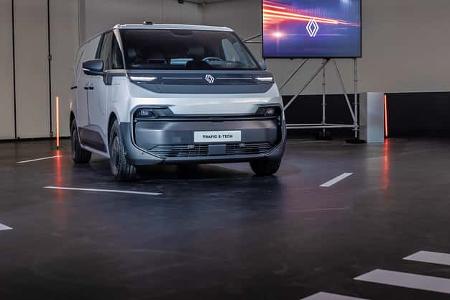 04/2025 Renault Trafic E-Tech Elektro-Transporter Kastenwagen