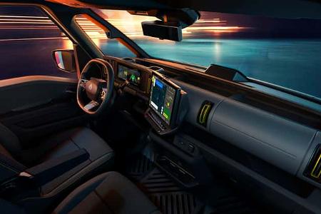 11/2025 Renault Trafic E-Tech Premiere