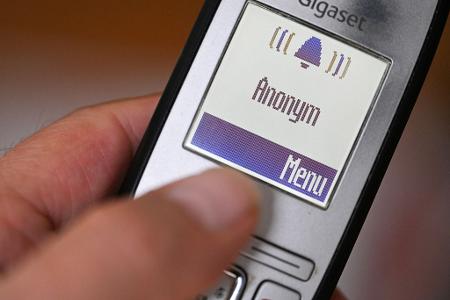 Es gab laut Polizei mehr als 1.000 Anrufe binnen kurzer Zeit. (Symbolbild)