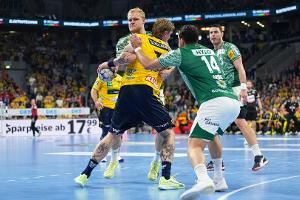 Nach Meisterschalen-Klau: Füchse besiegen Löwen