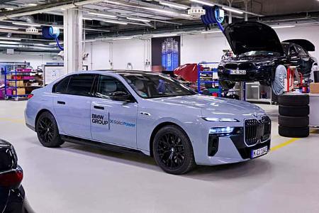 BMW i7 mit Feststoff-Batterie
