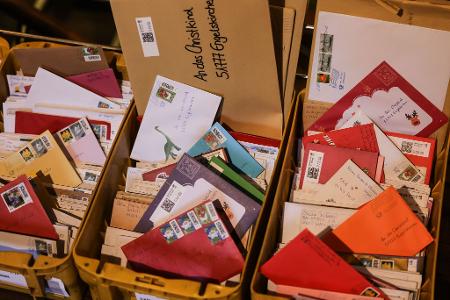 Die Wunschzettel kommen aus der ganzen Welt. (Archivbild)