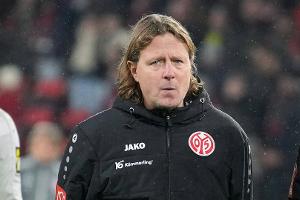 "In Ruhe besprechen": Bungert vermeidet Henriksen-Bekenntnis